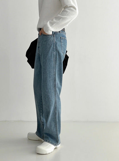 GUMI Jean